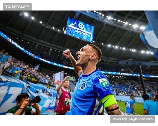 深圳新鹏城球员杜加利奇、德·列昂索合同期满后离队。